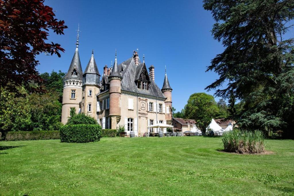Camping Et Hotel Chateau Du Haget Montesquiou エクステリア 写真